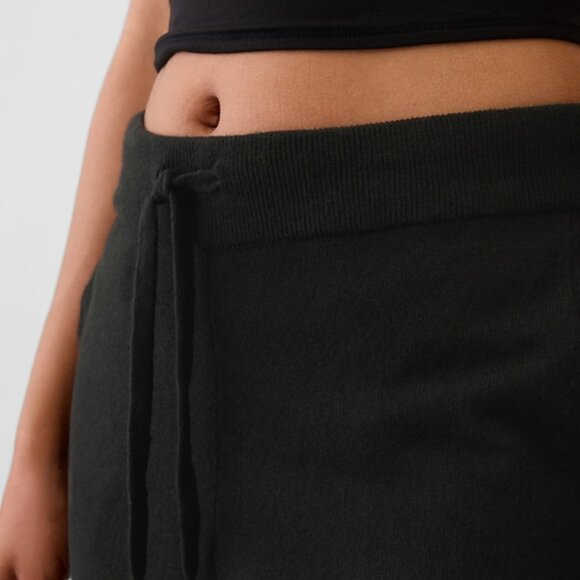 NWT GAP S Black CashSoft Sweater Pants Uber Warm & Comfy Knit Pants - Picture 2 of 9